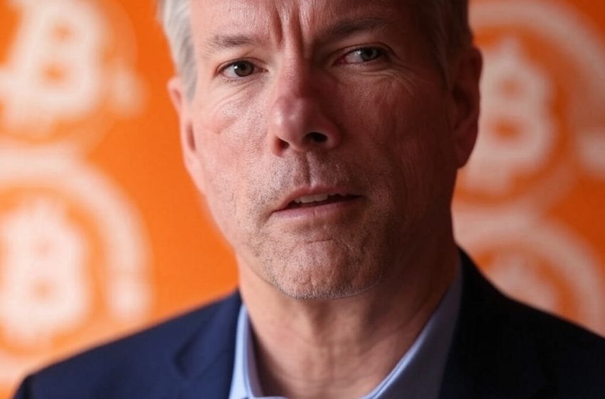 Michael Saylor advierte que el euro podría necesitar Bitcoin para afrontar los desafíos monetarios.